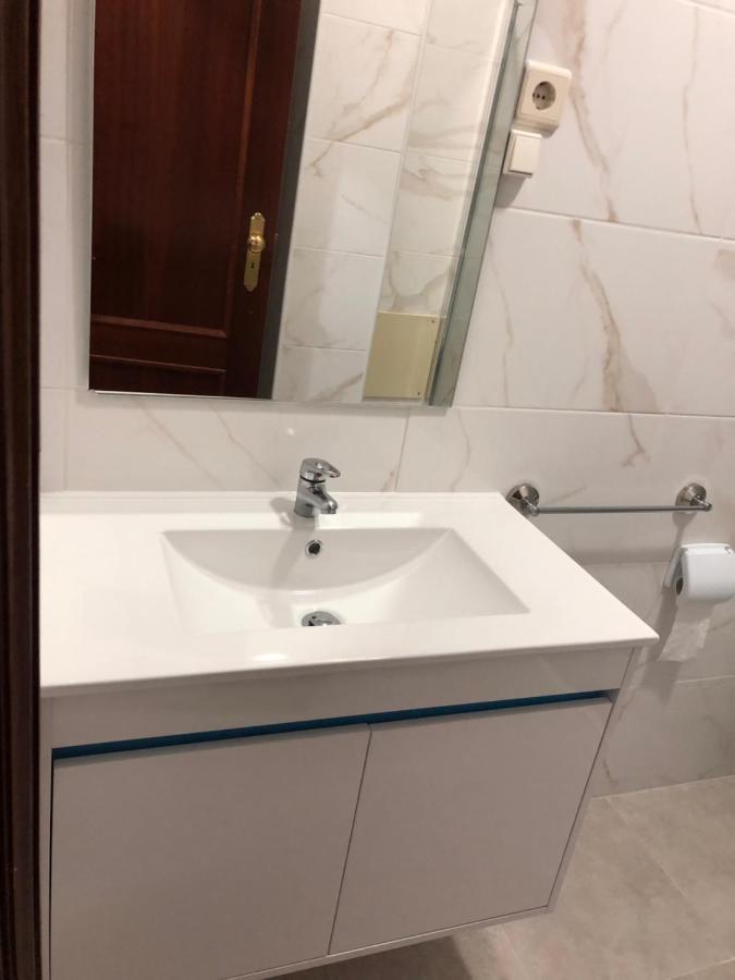 Restaurante Residencial Pizzaria S. Estevao 아기아르 다 베이라 외부 사진
